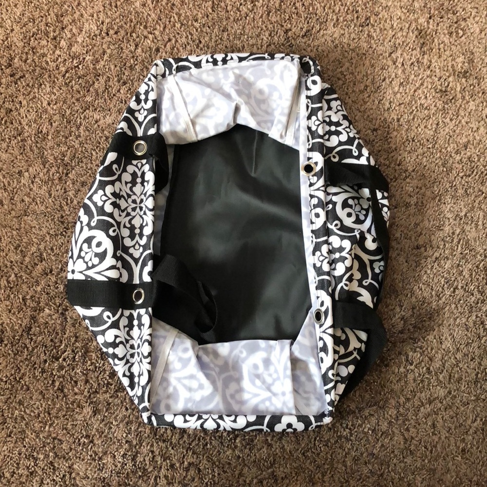Thirty-one large utility tote.